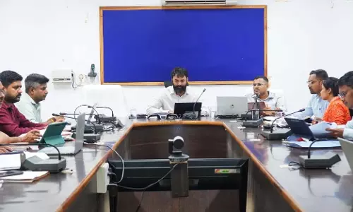 ग्रामीण क्षेत्रों में लोगों में घरेलू कचरे के संग्रहण की आदतों के विकास हेतु करें प्रयास: कलेक्टर