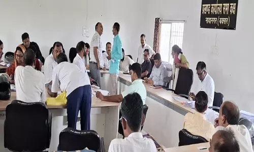 SIR ने खुलासा किया कि 18 लाख मतदाता मर चुके हैं, 7 लाख मतदाता फर्जी हैं: चुनाव आयोग SIR ने खुलासा किया कि 18 लाख मतदाता मर चुके हैं, 7 लाख मतदाता फर्जी हैं: चुनाव आयोग