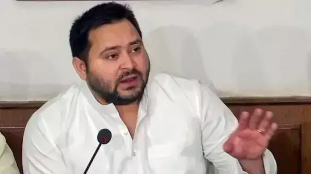 तेजस्वी यादव का सवाल: Dhankhar का इस्तीफा दिया या लिया गया?