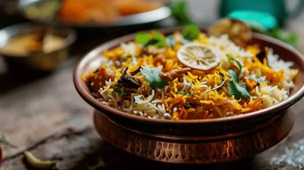 Recipe: बारिश में लीजिए स्वादिष्ट वेज बिरयानी का मजा Recipe: बारिश में लीजिए स्वादिष्ट वेज बिरयानी का मजा