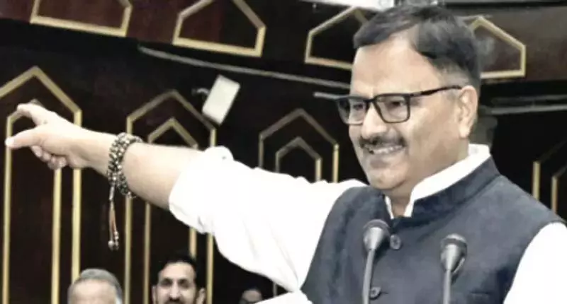 जावेद राणा ने पुंछ में आरडीएसएस के कार्यान्वयन की समीक्षा की जावेद राणा ने पुंछ में आरडीएसएस के कार्यान्वयन की समीक्षा की