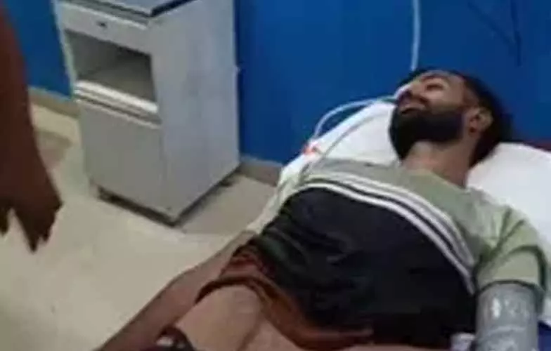 दोस्त ने मानसिक तनाव में डाला, युवक ने की जान देने की कोशिश दोस्त ने मानसिक तनाव में डाला, युवक ने की जान देने की कोशिश