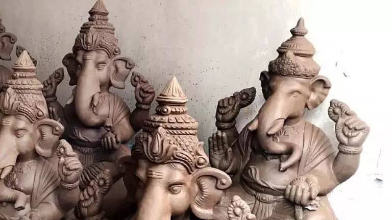 गोवा सरकार ने POP गणेश मूर्तियों पर प्रतिबंध लगाया गोवा सरकार ने POP गणेश मूर्तियों पर प्रतिबंध लगाया