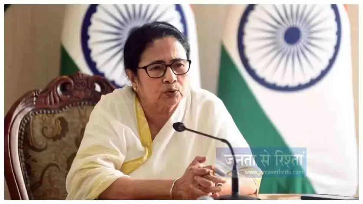 अमादेर पारा, अमादेर समाधान: CM ममता बनर्जी ने स्थानीय मुद्दों को हल करने के लिए पहल शुरू की अमादेर पारा, अमादेर समाधान: CM ममता बनर्जी ने स्थानीय मुद्दों को हल करने के लिए पहल शुरू की