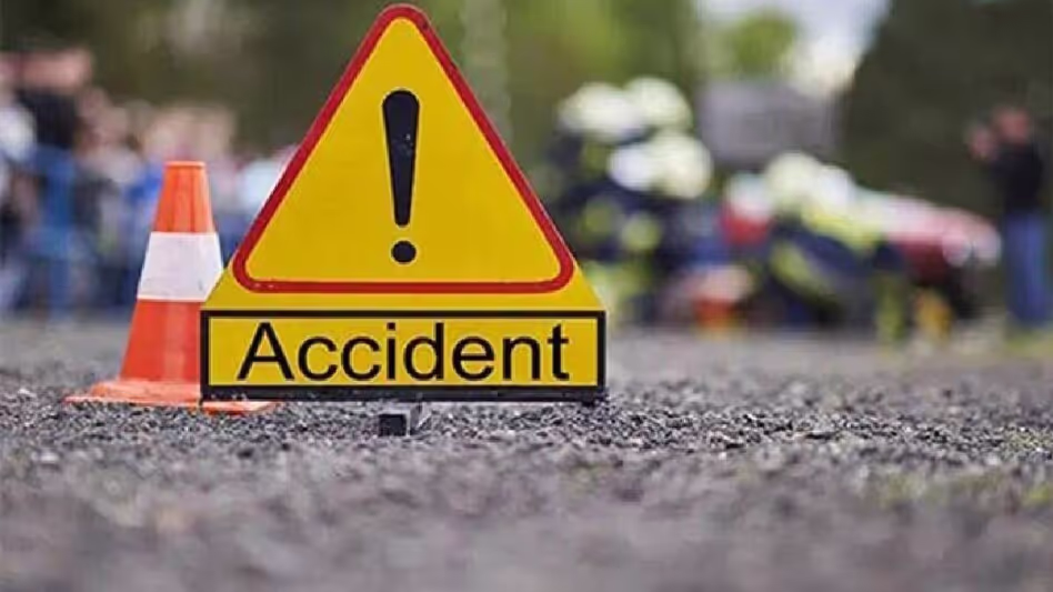 Sikkim में कार के खड्ड में गिरने से 13 वर्षीय बच्चे की मौत Sikkim में कार के खड्ड में गिरने से 13 वर्षीय बच्चे की मौत