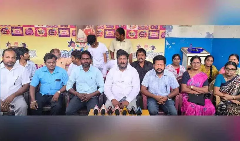 42 प्रतिशत आरक्षण हासिल करने के लिए 26 को दीक्षा : Krantikumar 42 प्रतिशत आरक्षण हासिल करने के लिए 26 को दीक्षा : Krantikumar