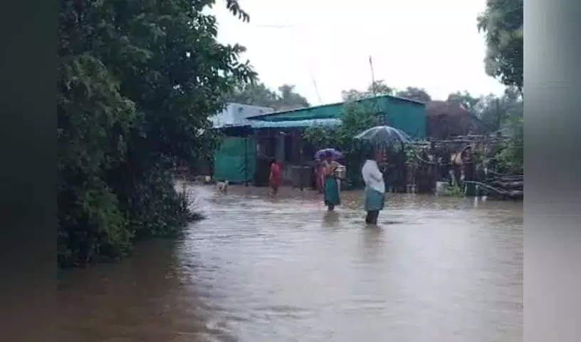 तेलंगाना में भारी बारिश.. मुलुगु में सबसे ज्यादा 25 सेंटीमीटर बारिश हुई तेलंगाना में भारी बारिश.. मुलुगु में सबसे ज्यादा 25 सेंटीमीटर बारिश हुई