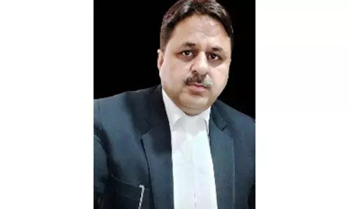 ASJ कुलगाम परवेज इकबाल ने एसिड अटैक के मामले में दो लोगों को दोषी ठहराया ASJ कुलगाम परवेज इकबाल ने एसिड अटैक के मामले में दो लोगों को दोषी ठहराया