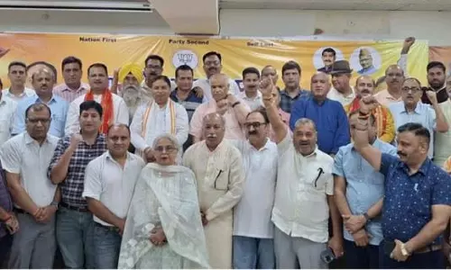 Sat Sharma ने भाजपा प्रकोष्ठों से जम्मू-कश्मीर में पहुंच बढ़ाने को कहा