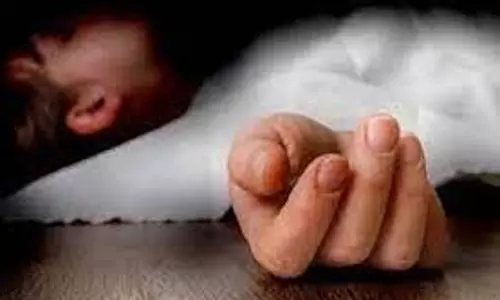 Delhi: पतंग उड़ा रहे 10 साल के मासूम की तीसरी मंजिल से गिरकर मौत