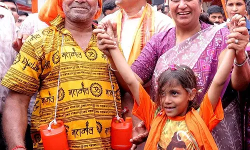 Delhi कांवड़ यात्रा भारतीय संस्कृति और आस्था का उत्सव: मुख्यमंत्री