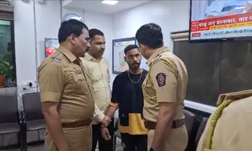 क्लीनिक की महिला रिसेप्शनिस्ट से मारपीट का मुख्य आरोपी गिरफ्तार, भयानक LIVE वीडियो क्लीनिक की महिला रिसेप्शनिस्ट से मारपीट का मुख्य आरोपी गिरफ्तार, भयानक LIVE वीडियो