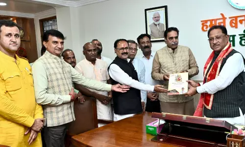विशाल कावड़ यात्रा निकाल रहे MLA राजेश मूणत, CM साय को आमंत्रण