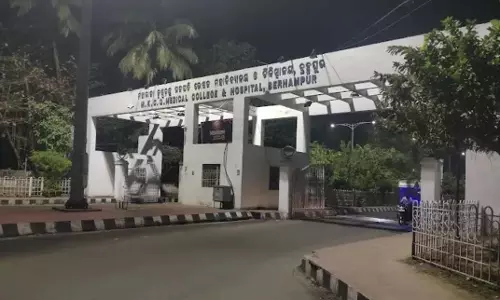Odisha : गंजम गांव में डायरिया के प्रकोप से तीन लोगों की मौत Odisha : गंजम गांव में डायरिया के प्रकोप से तीन लोगों की मौत