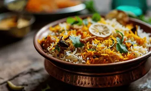Recipe: बारिश में लीजिए स्वादिष्ट वेज बिरयानी का मजा Recipe: बारिश में लीजिए स्वादिष्ट वेज बिरयानी का मजा