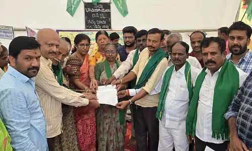 Anekal : किसानों ने मृदा उर्वरता सर्वेक्षण की मांग की Anekal : किसानों ने मृदा उर्वरता सर्वेक्षण की मांग की