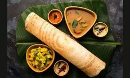Chana Dosa: सुबह के ब्रेकफास्ट में चाहिए कुछ नया? बनाएं ये टेस्टी चना डोसा