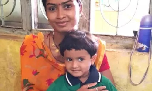 केन्द्र और राज्य सरकार की योजनाओं से संवरता गायत्री का जीवन केन्द्र और राज्य सरकार की योजनाओं से संवरता गायत्री का जीवन