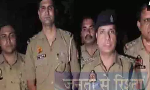 उत्तर प्रदेश पुलिस ने Mathura में मुठभेड़ के बाद एक व्यक्ति को किया गिरफ्तार उत्तर प्रदेश पुलिस ने Mathura में मुठभेड़ के बाद एक व्यक्ति को किया गिरफ्तार