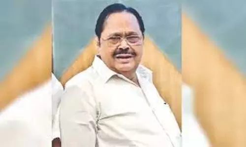 दुरईमुरुगन ने पलानीस्वामी के गठबंधन के आह्वान पर कटाक्ष किया दुरईमुरुगन ने पलानीस्वामी के गठबंधन के आह्वान पर कटाक्ष किया