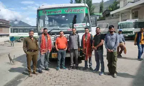 8 घंटे का सफर, 432 रुपये किराया, साच पास होकर Pangi के लिए बस सेवा फिर से शुरू