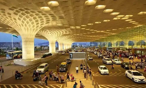 मुंबई हवाई अड्डा दुनिया के शीर्ष 10 हवाई अड्डों में शामिल