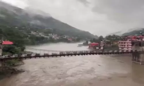 Himachal Pradesh में बादल फटने, बाढ़ और भूस्खलन से 135 लोगों की मौत