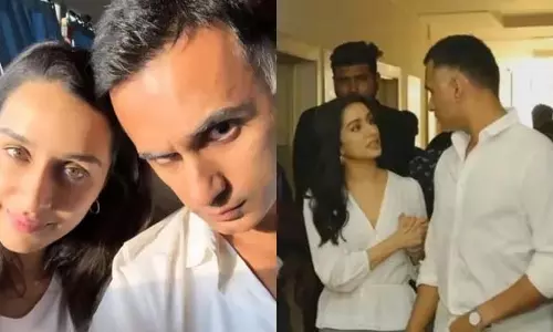 Saiyaara: स्क्रीनिंग में कपल गोल्स देते दिखे श्रद्धा कपूर और राहुल मोदी Saiyaara: स्क्रीनिंग में कपल गोल्स देते दिखे श्रद्धा कपूर और राहुल मोदी
