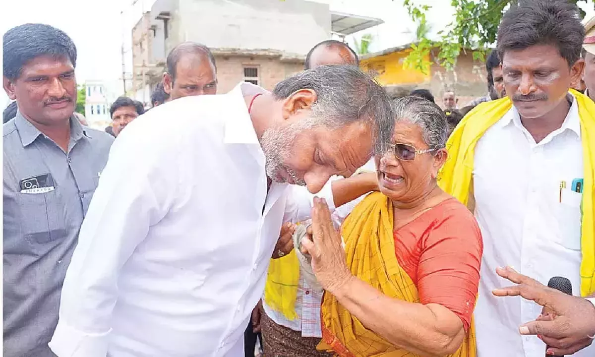 YSRCP भ्रामक अभियान चला रही है: ऊर्जा मंत्री YSRCP भ्रामक अभियान चला रही है: ऊर्जा मंत्री