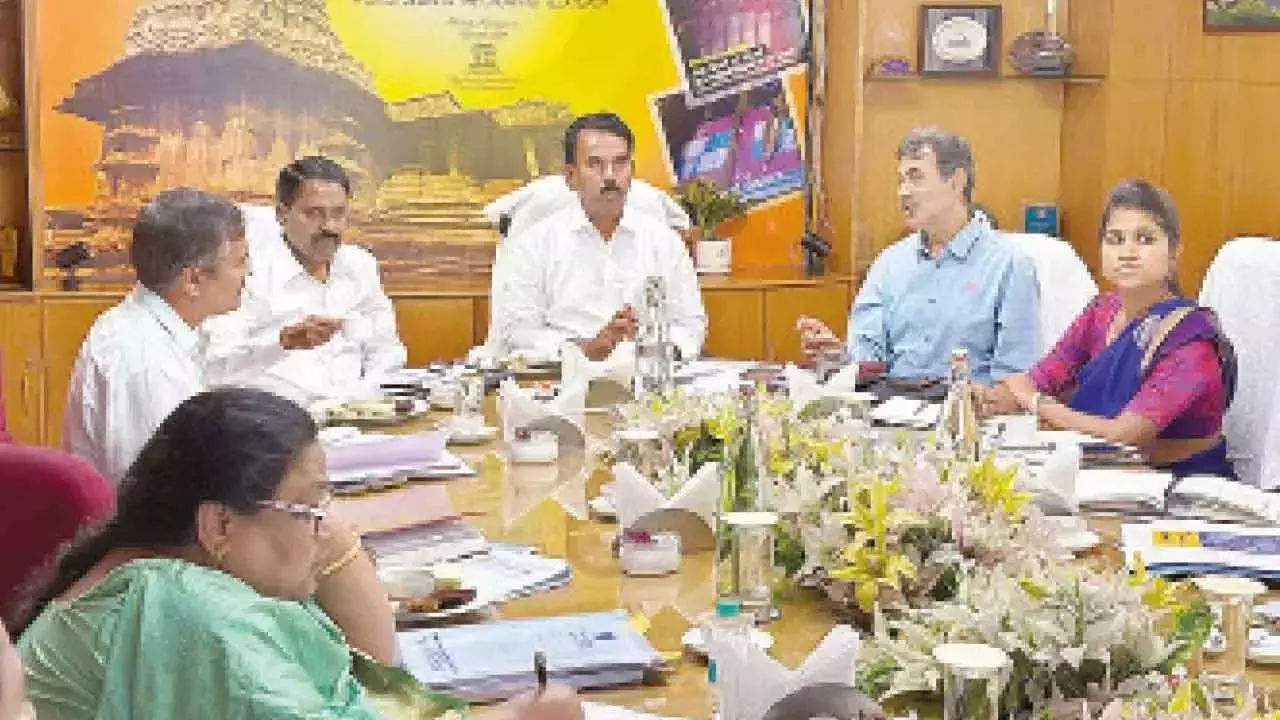 Telangana: जुपल्ली ने अधिकारियों से कहा, राज्य में रियो कार्निवल जैसा कार्यक्रम आयोजित करें