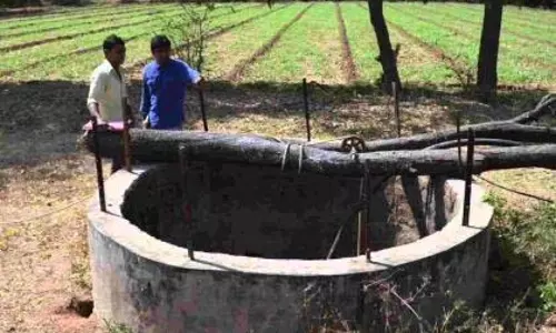 Bhiroja गांव में एक आदिवासी किसान का कुआं चोरी हो गया! Bhiroja गांव में एक आदिवासी किसान का कुआं चोरी हो गया!