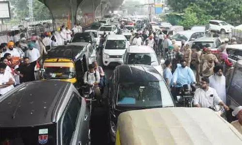 Ludhiana में अकाली दल के विरोध प्रदर्शन से यातायात बाधित
