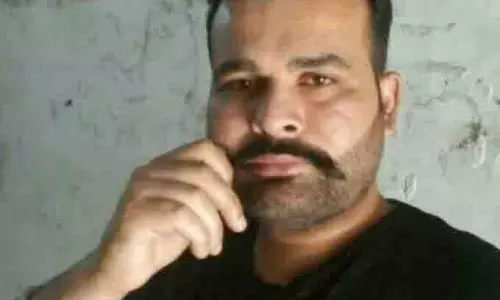 गोलीबारी मामले में Gangster Moni का नाम आया सामने, शहर की जेल से प्रोडक्शन वारंट पर लाया गया गोलीबारी मामले में Gangster Moni का नाम आया सामने, शहर की जेल से प्रोडक्शन वारंट पर लाया गया