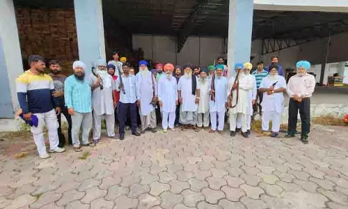 Amritsar: थारू में गैंगस्टर से व्यापारी की रक्षा के लिए आगे आए निवासी