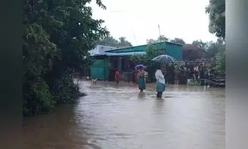 तेलंगाना में भारी बारिश.. मुलुगु में सबसे ज्यादा 25 सेंटीमीटर बारिश हुई