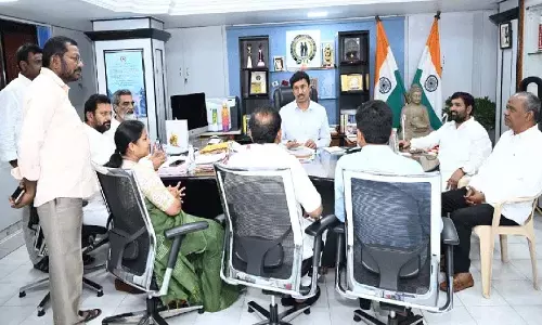 मेडिकल बोर्ड का गठन करें और सिंगरेनी श्रमिकों का समर्थन करें: पूर्व मंत्री कोप्पुला ईश्वर