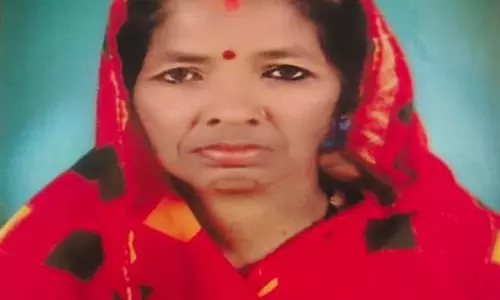CG BREAKING: गुमशुदा महिला का शव जंगल में मिला, हत्या की आशंका CG BREAKING: गुमशुदा महिला का शव जंगल में मिला, हत्या की आशंका