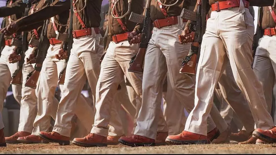 पुलिस कांस्टेबल भर्ती घोटाले में आधार घोटाले के बीच; केवल 50% भर्तियां प्रशिक्षण में शामिल होती है पुलिस कांस्टेबल भर्ती घोटाले में आधार घोटाले के बीच; केवल 50% भर्तियां प्रशिक्षण में शामिल होती है