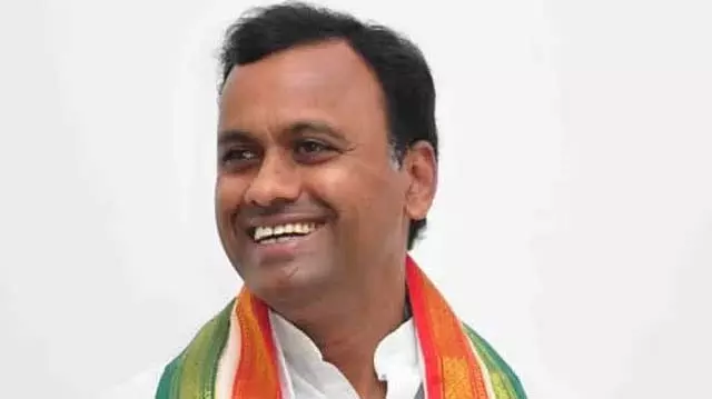 कांग्रेस हाईकमान ने LB नगर से जीतने पर कैबिनेट पद की पेशकश की: MLA राजगोपाल रेड्डी कांग्रेस हाईकमान ने LB नगर से जीतने पर कैबिनेट पद की पेशकश की: MLA राजगोपाल रेड्डी