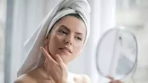 Skin Care: मानसून में कैसे रखें अपनी त्वचा का ख्याल? इन 5 प्राकृतिक चीजों का करें इस्तेमाल, पिंपल्स और एलर्जी से मिलेगा छुटकारा Skin Care: मानसून में कैसे रखें अपनी त्वचा का ख्याल? इन 5 प्राकृतिक चीजों का करें इस्तेमाल, पिंपल्स और एलर्जी से मिलेगा छुटकारा