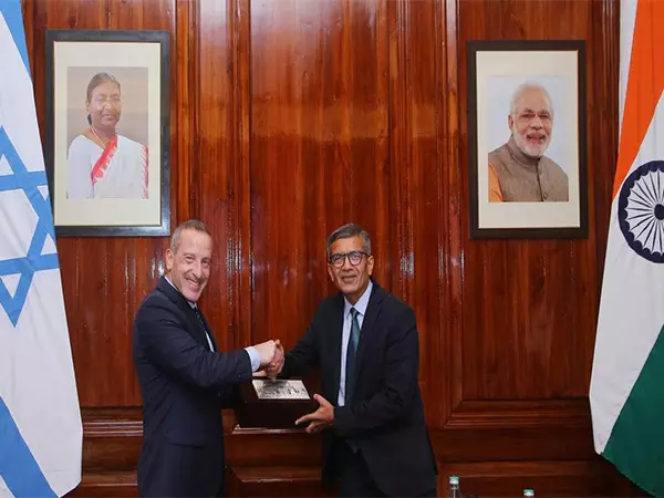 भारत-इज़राइल ने रक्षा संबंधों को और गहरा किया, पहलगाम में आतंकवादी हमले की निंदा की, 7 अक्टूबर भारत-इज़राइल ने रक्षा संबंधों को और गहरा किया, पहलगाम में आतंकवादी हमले की निंदा की, 7 अक्टूबर