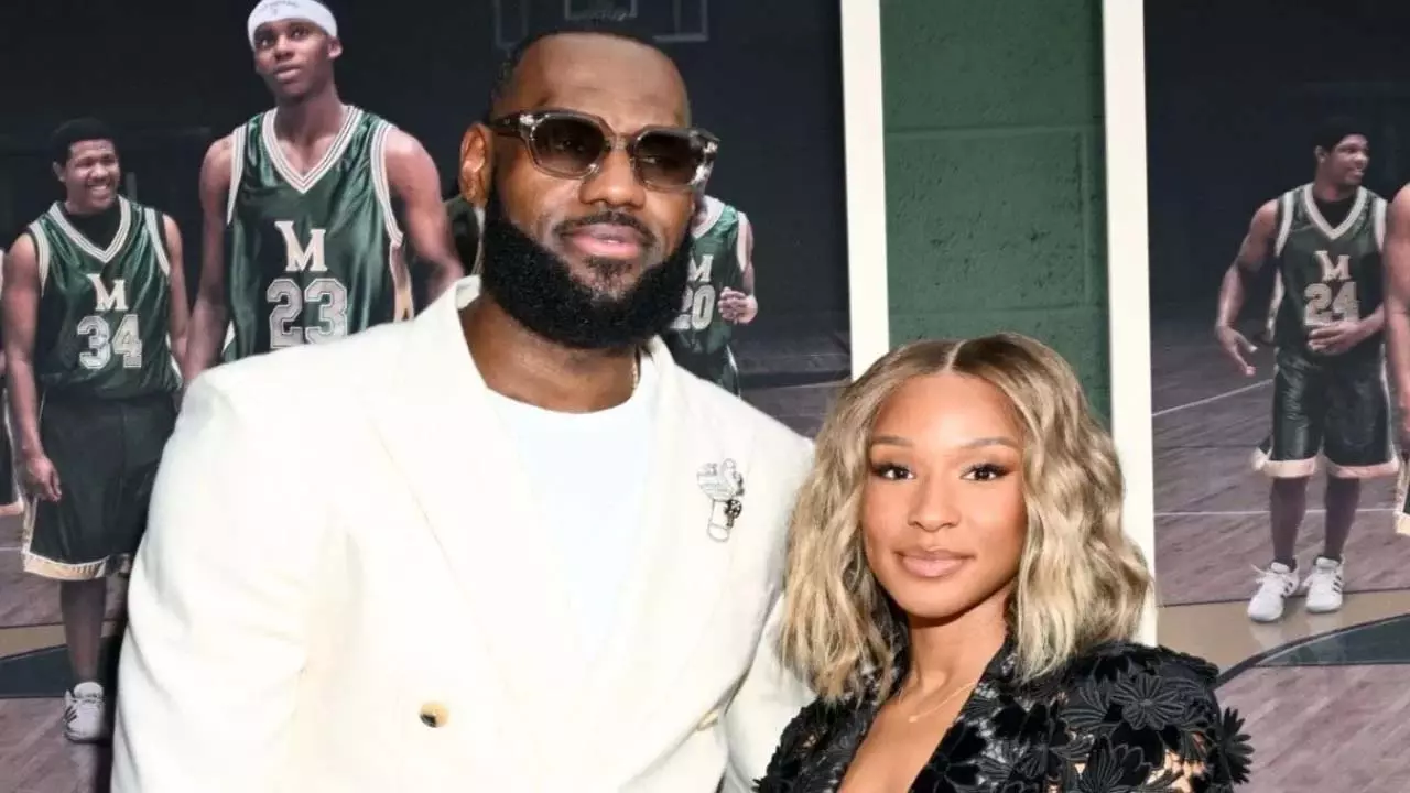 Lakers star LeBron James को केंड्रिक के गीत गाते हुए देखा गया Lakers star LeBron James को केंड्रिक के गीत गाते हुए देखा गया