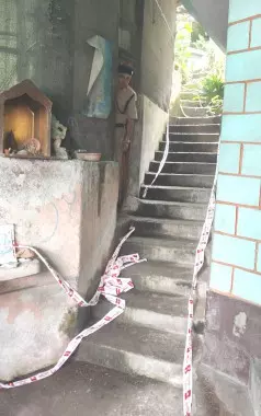 Sikkim : ताडोंग में व्यक्ति मृत मिला, आरोपी ने सदर थाने में किया आत्मसमर्पण Sikkim : ताडोंग में व्यक्ति मृत मिला, आरोपी ने सदर थाने में किया आत्मसमर्पण