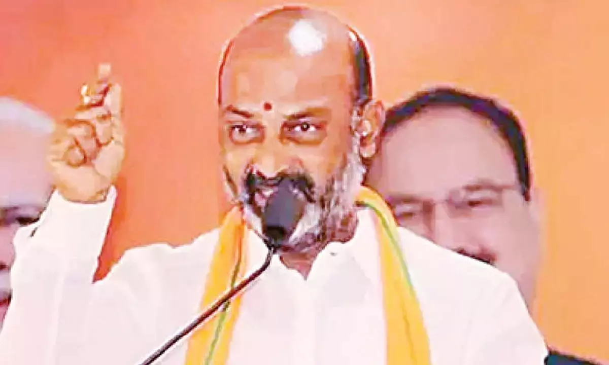 फोन टैपिंग जांच: बंदी संजय ने बयान दर्ज करने की तारीख बदलने की मांग की फोन टैपिंग जांच: बंदी संजय ने बयान दर्ज करने की तारीख बदलने की मांग की