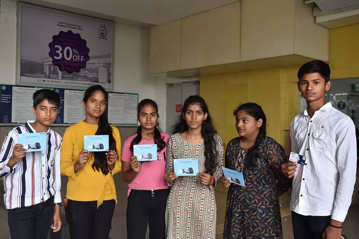 पुणे मेट्रो का तोहफा छात्रों को, 25 जुलाई से मिलेगा फ्री मेट्रो पास पुणे मेट्रो का तोहफा छात्रों को, 25 जुलाई से मिलेगा फ्री मेट्रो पास