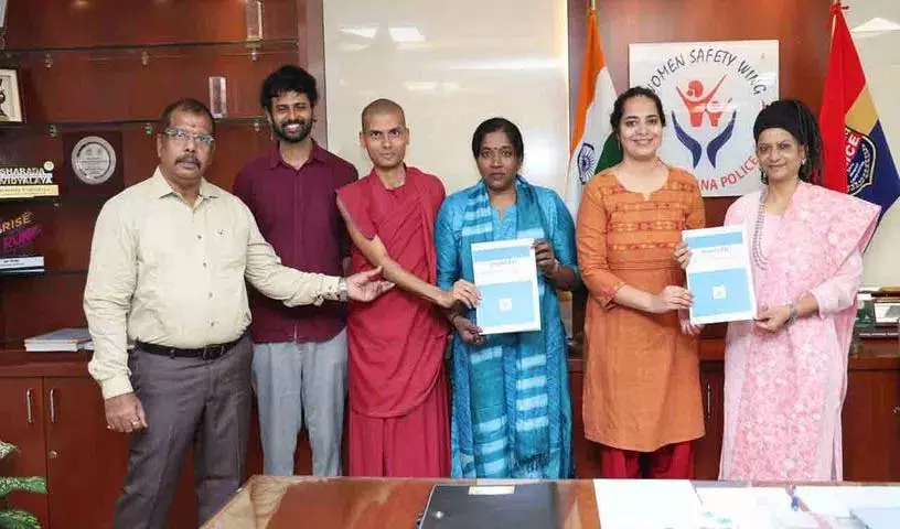 Telangana महिला सुरक्षा विंग और युगांतर के बीच समझौता Telangana महिला सुरक्षा विंग और युगांतर के बीच समझौता