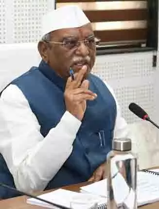 Rajasthan के राज्यपाल ने कल्याणकारी योजनाओं के कार्यान्वयन की समीक्षा की Rajasthan के राज्यपाल ने कल्याणकारी योजनाओं के कार्यान्वयन की समीक्षा की