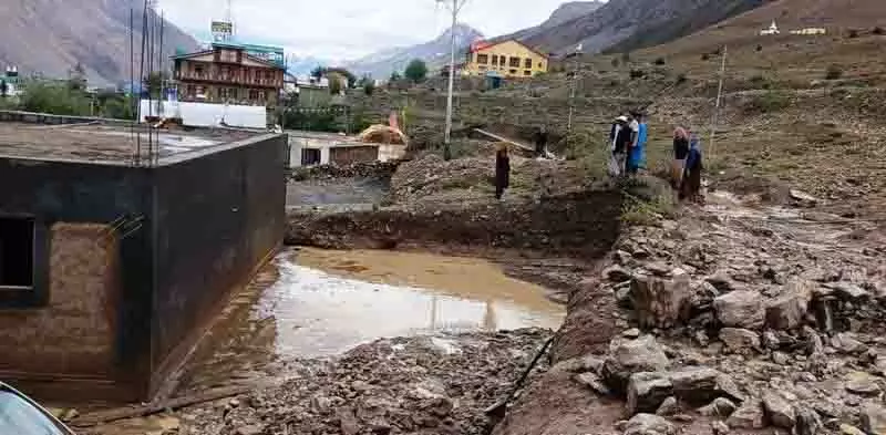 Himachal: आपदाओं से तबाही, केंद्र ने कारणों का अध्ययन करने के लिए टीम गठित की Himachal: आपदाओं से तबाही, केंद्र ने कारणों का अध्ययन करने के लिए टीम गठित की