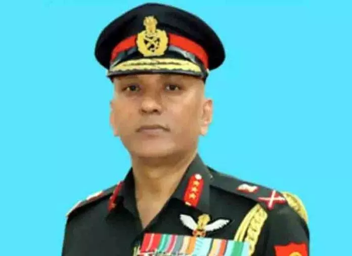 Jammu: सेना कमांडर ने सुरक्षा स्थिति की समीक्षा की Jammu: सेना कमांडर ने सुरक्षा स्थिति की समीक्षा की