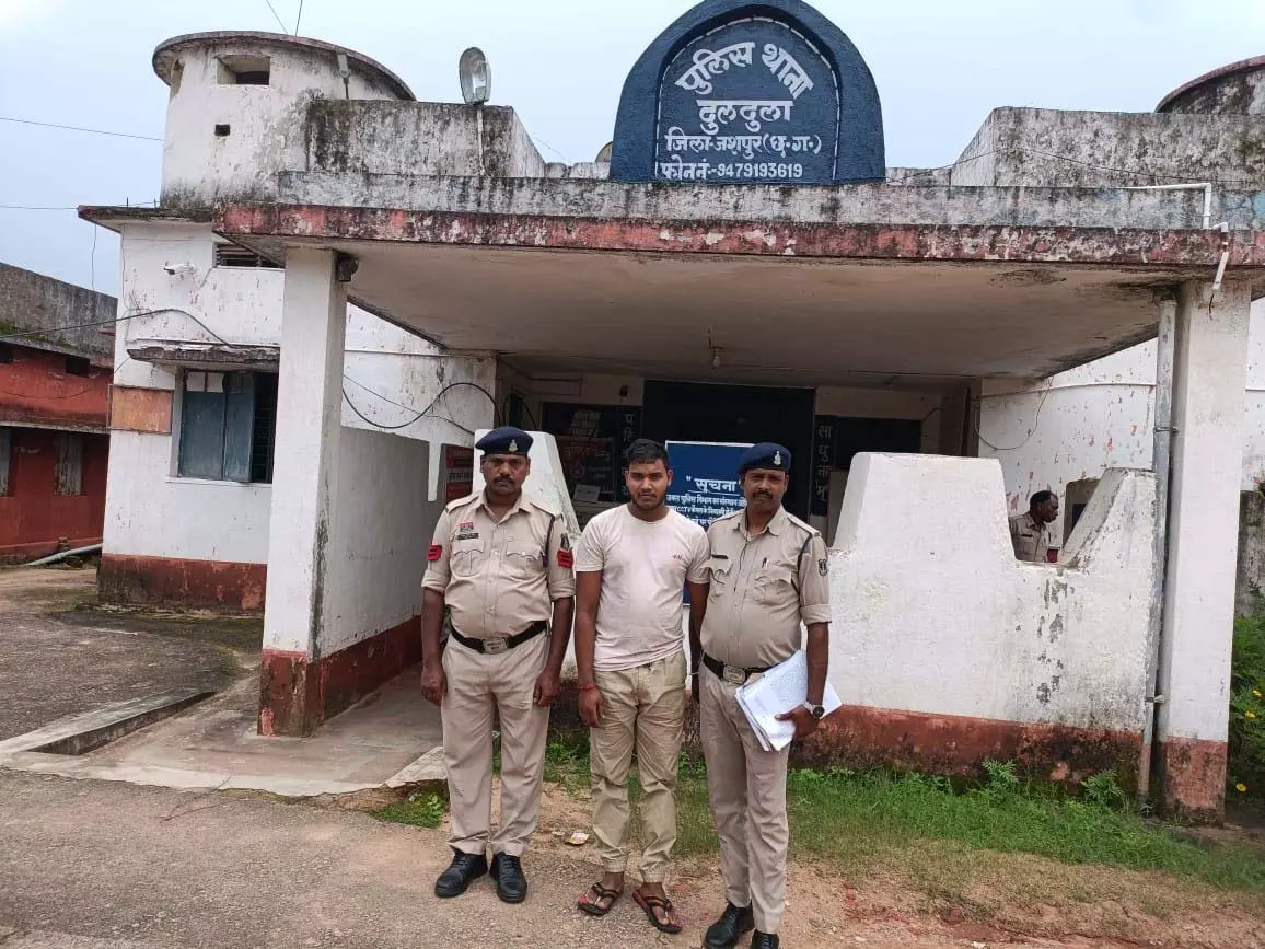 ऑपरेशन शंखनाद जारी, दो मामलों में 8 गौवंशों की तस्करी नाकाम, तस्कर गिरफ्तार ऑपरेशन शंखनाद जारी, दो मामलों में 8 गौवंशों की तस्करी नाकाम, तस्कर गिरफ्तार